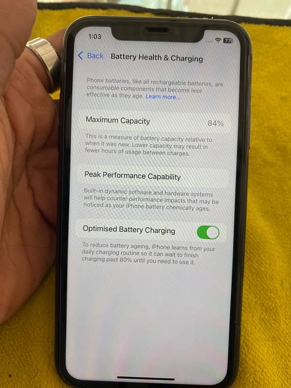 iphone 11 64gbnon pta URGENT SELL 7