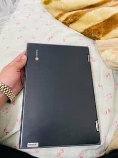 Lenovo chrome book 4/32 touch and thpe