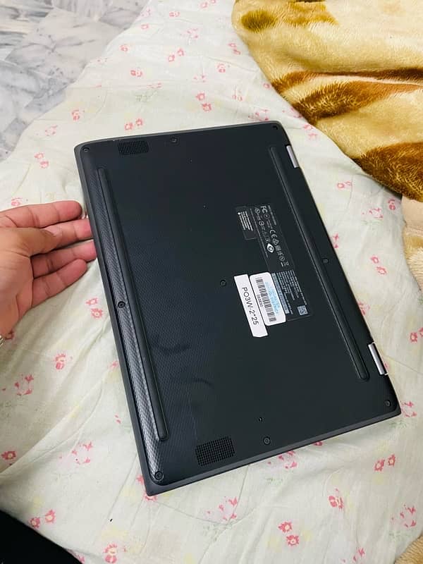 Lenovo chrome book 4/32 touch and thpe 2