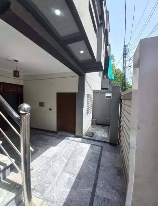 Double story house for sale in afsha colony near range road rwp 24