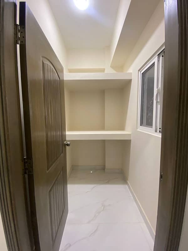 3 bedroom brand new unfurnished apartment available for Rent warda hamna 4 13