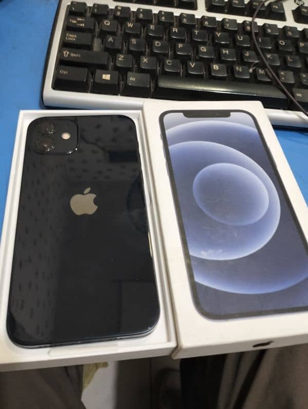 IPHONE 12 128GB WITH BOX PHYSICAL DUEL SIM PTA APPROVED 0