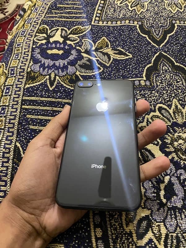 iPhone 8 Plus non pta 1