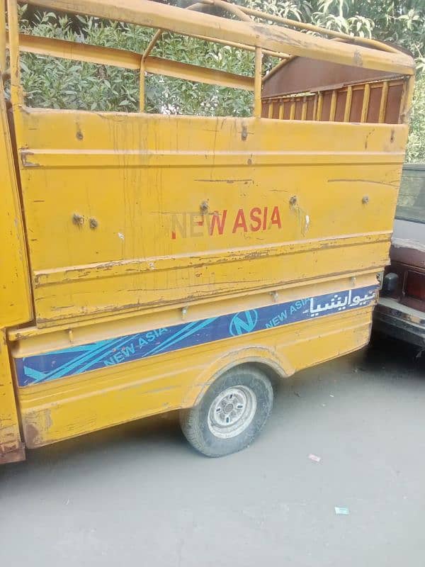 Heavy loader rickshaw New Asia 4