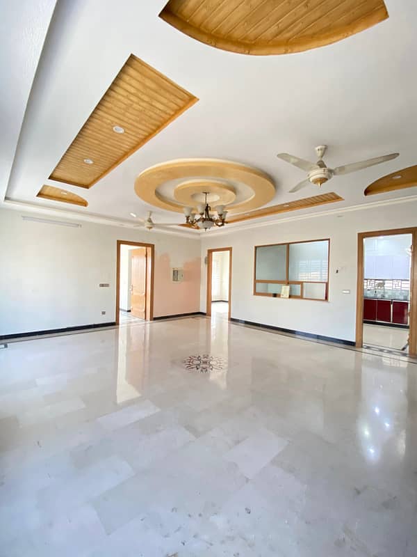 11 Marla 3bed Ground Portion For Rent In Pak Town 4