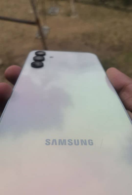 SAMSUNG A15 ALMOST BRAND NEW 6