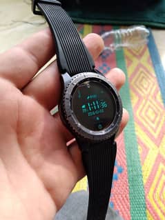 gear s3  frontier only back crack with box waterproof