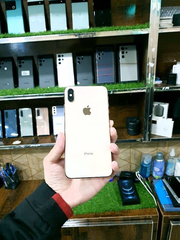 iPhone XS Max 256gb pta approved 0