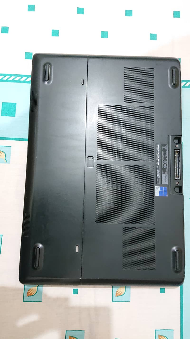 Dell precision 7710 (best bang for buck machine) 4