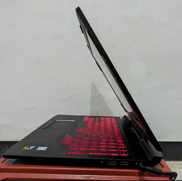 HP OMEN 15 . . GAMING LAPTOP. . . 4