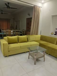 L Shape sofa Set for sale in good condition