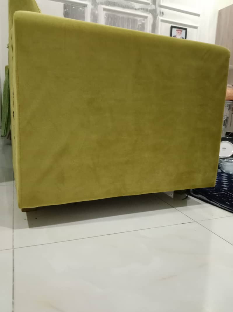 L Shape sofa Set for sale in good condition 8