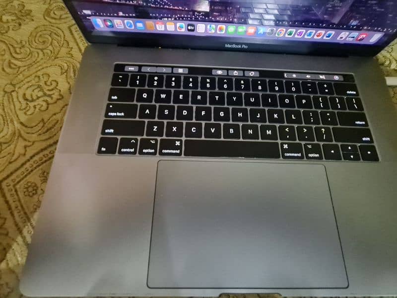 Macbook Pro 2017 1