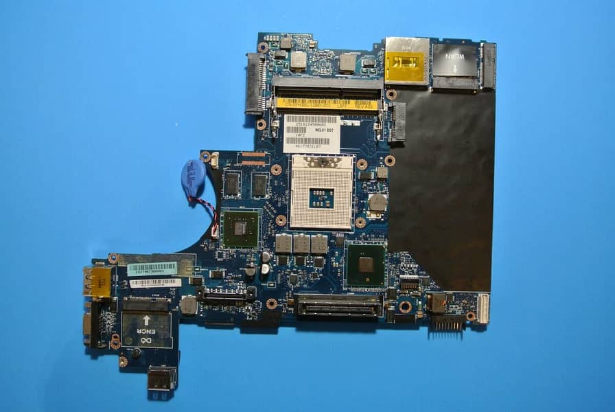 Dell Latitude e6410 Original Motherboard is available 0