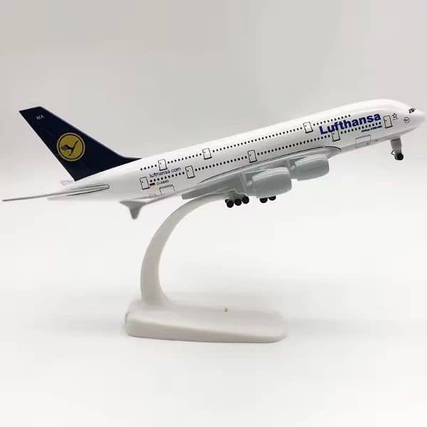 Airplane Models 20 cm. Metal Aircraft Models Airlines Models for decor 4