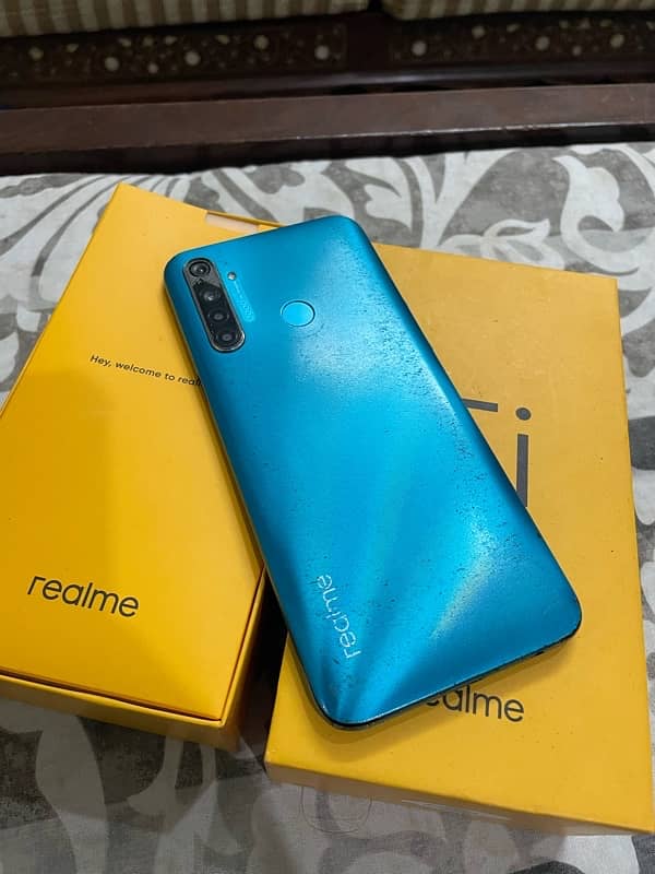 Realme 5i 4/64gb 1