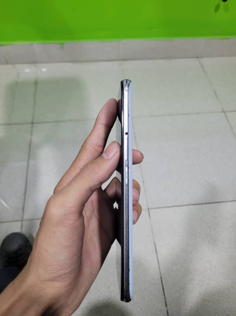 OPPO Reno 2f 7