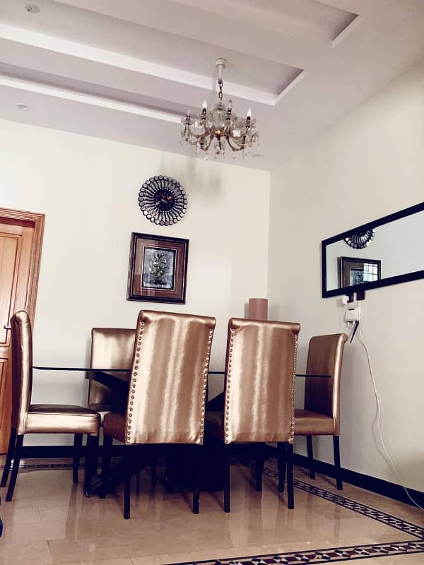 Furnished ground portion house available for rent location paris city f block. 8