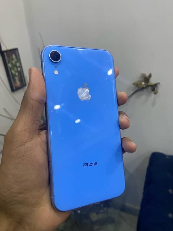 I phone xr non pta 4