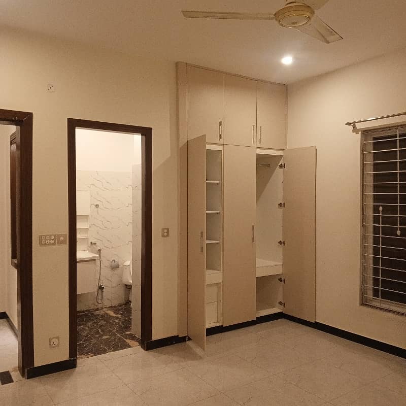 10 Marla Open Basement Portion Available For Rent G-13 6