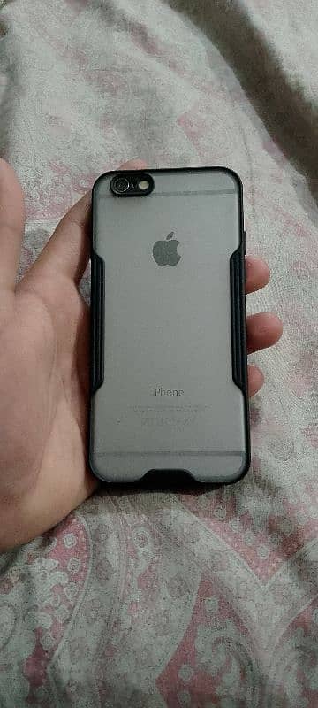 Hi I am sailing iphone 6 my WhatsApp number 03238486845 0