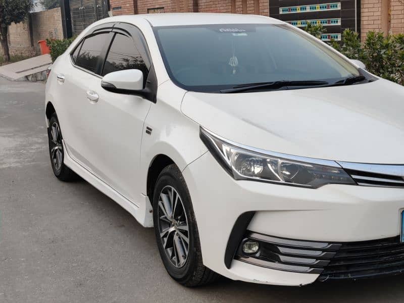 Toyota Corolla Altis 2018 Cruisetronic 1