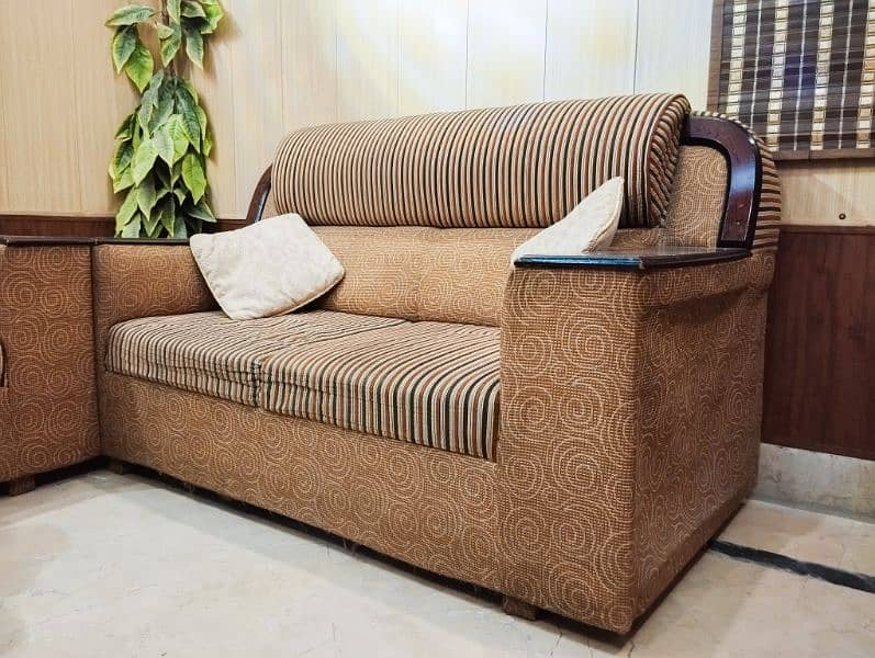 Set of 3,2 and 1 seater Sofa 3