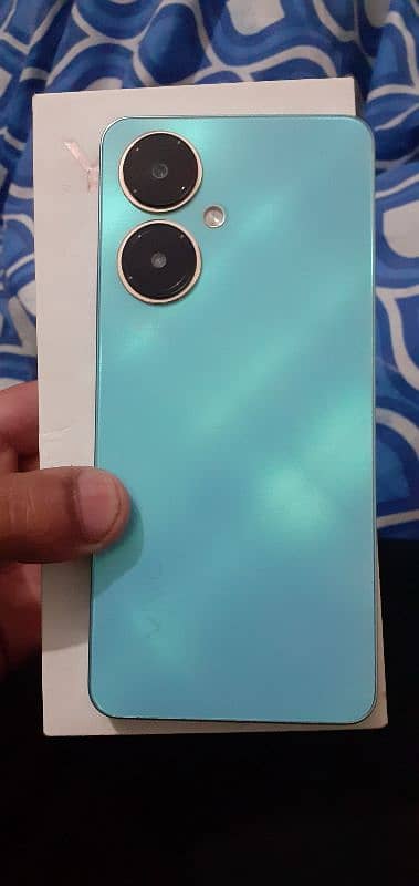 VIVO Y27 (6+6/128) WITH BOX 0