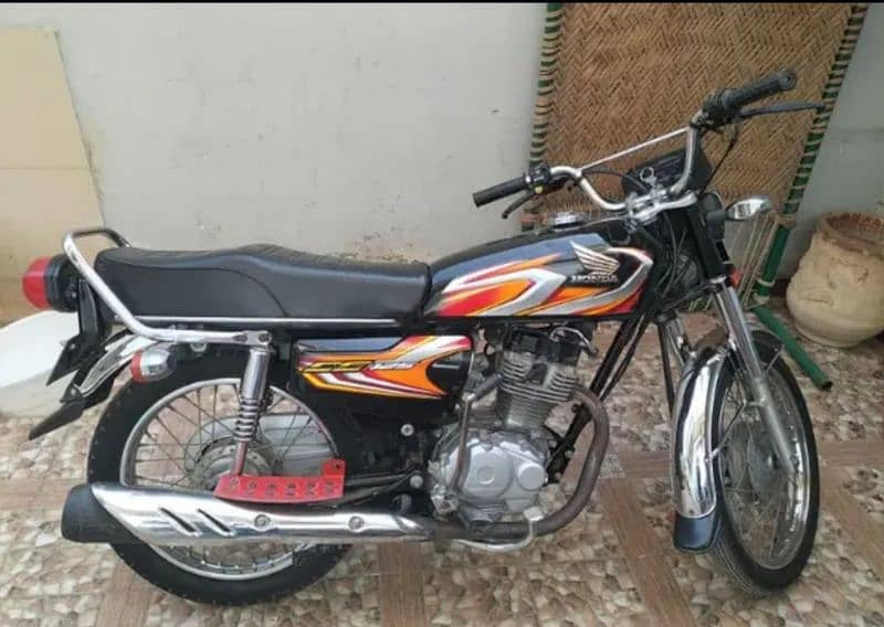 125 for sale contact me  03116525118 2