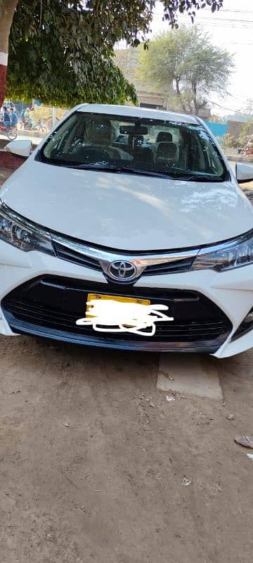 Toyota Corolla GLI 2015 total janiune 13