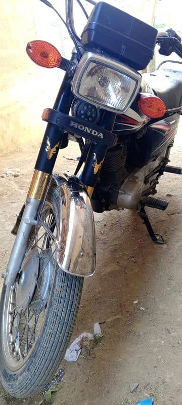 Honda 125 Hydrabab no 1