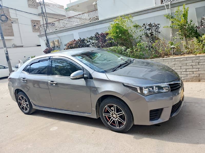 Toyota Corolla GLI auto 2015 1