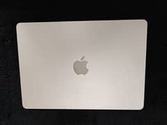 MacBook Air M2 Starlight in warranty (2024 purchase)