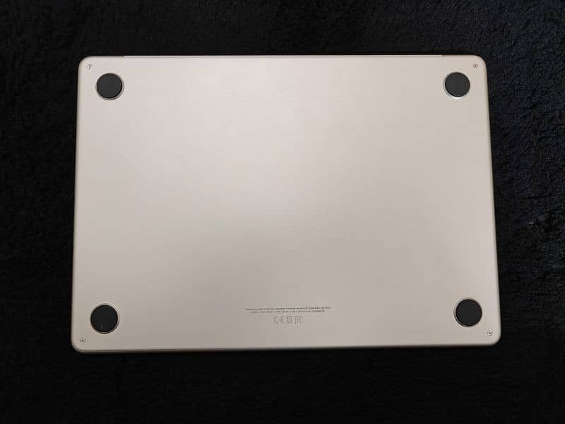 MacBook Air M2 Starlight in warranty (2024 purchase) 1