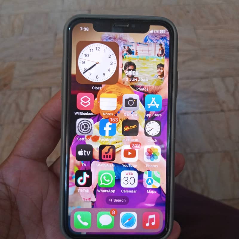 Apple iPhone X 0