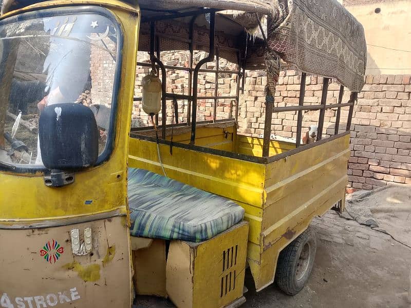 Tez Raftar Auto  Rickshaw 200cc 2