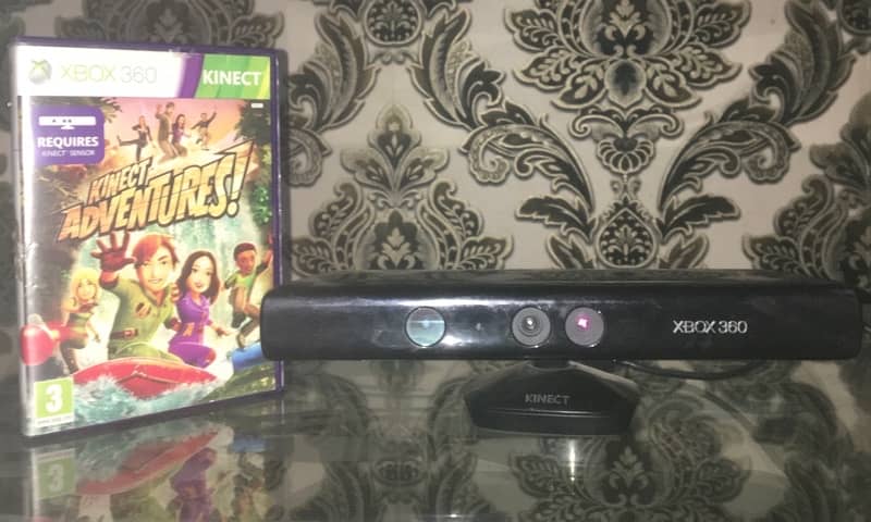 xbox 360 slim 250 gb with camera games and controller 1