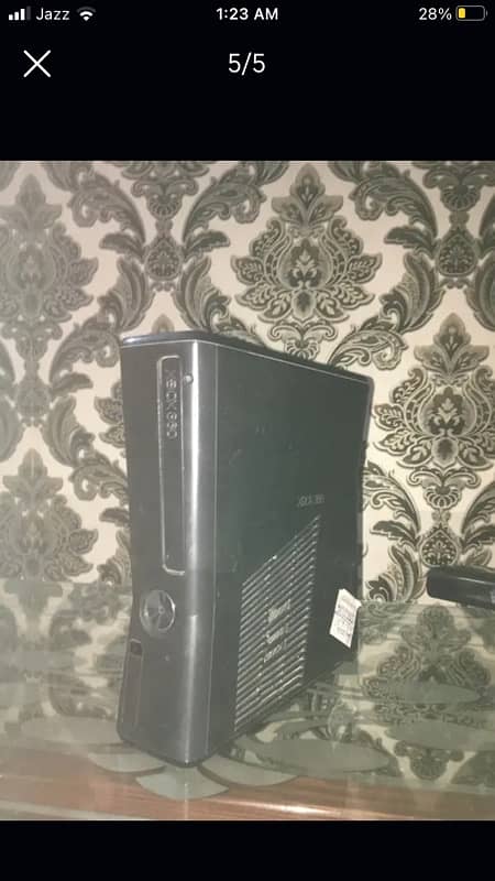 xbox 360 slim 250 gb with camera games and controller 3