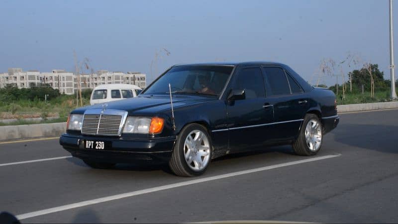 Mercedes E Class 1989 1