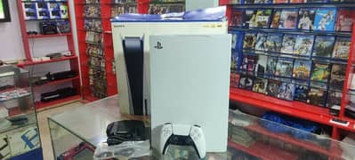 Playstation 5 CFI-1116A Slightly Used 10/10 Condition