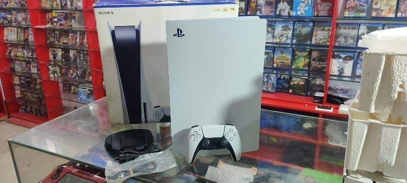 Playstation 5 CFI-1116A Slightly Used 10/10 Condition 5