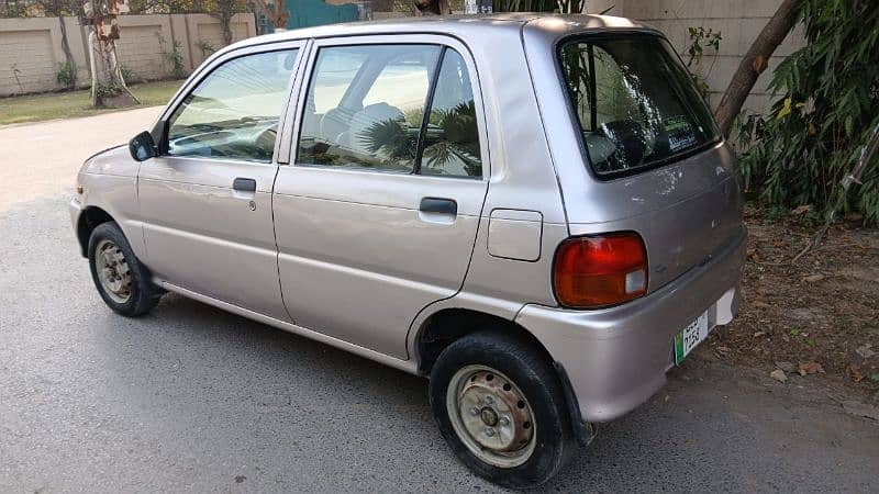 Daihatsu Cuore 2007 3