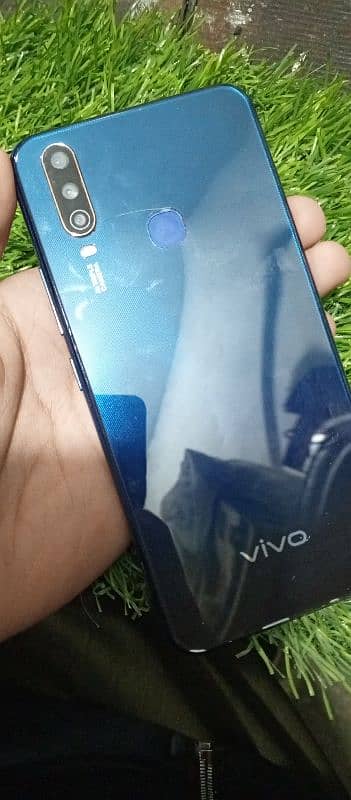 vivo y15 6