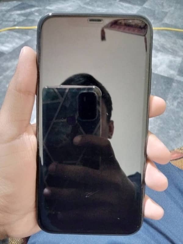 iPhone 11 non pta 1