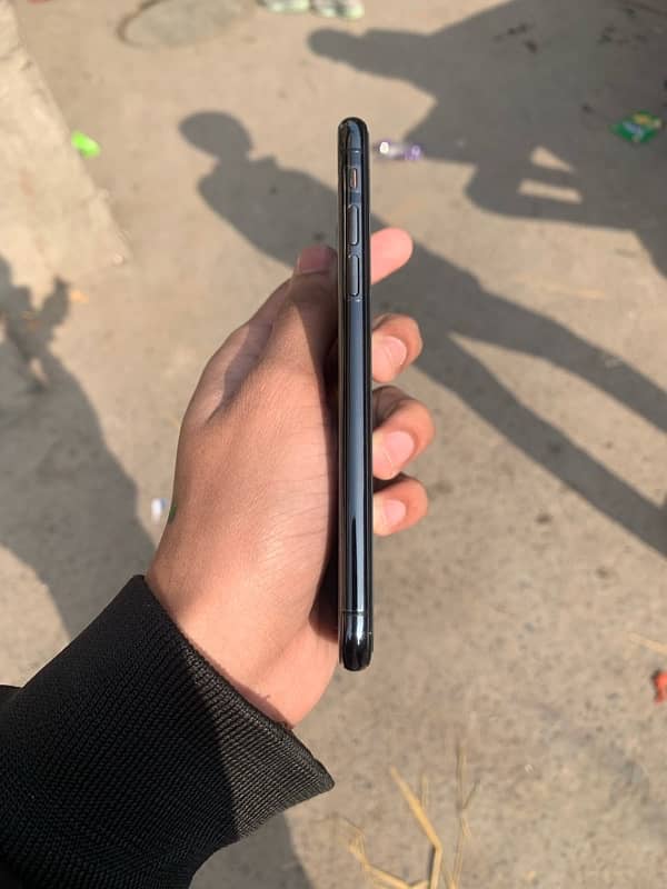 iphone xs fuctory unlock non pta 2