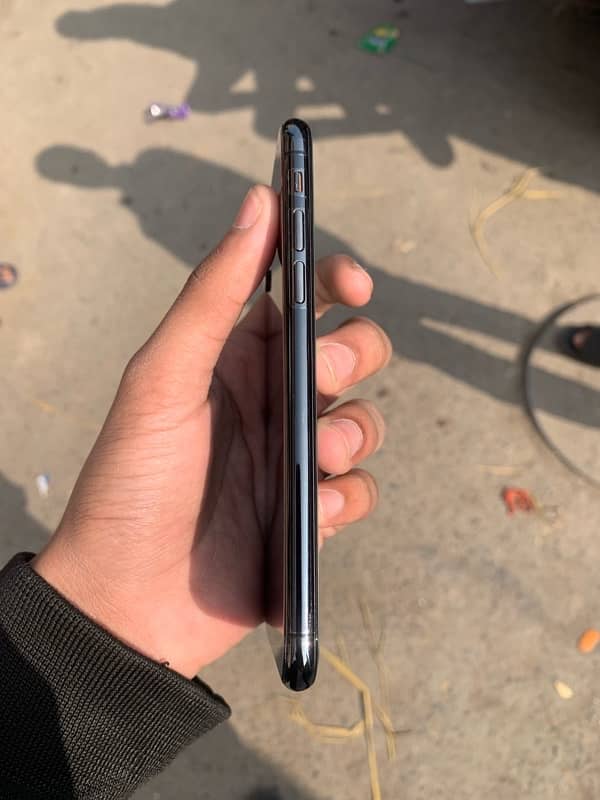 iphone xs fuctory unlock non pta 4