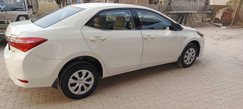 Toyota Corolla GLI 2016 14