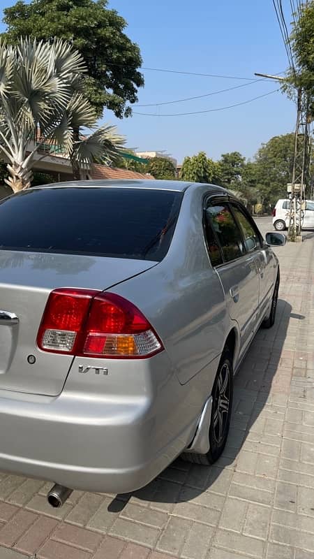 Honda Civic VTi 2004 5