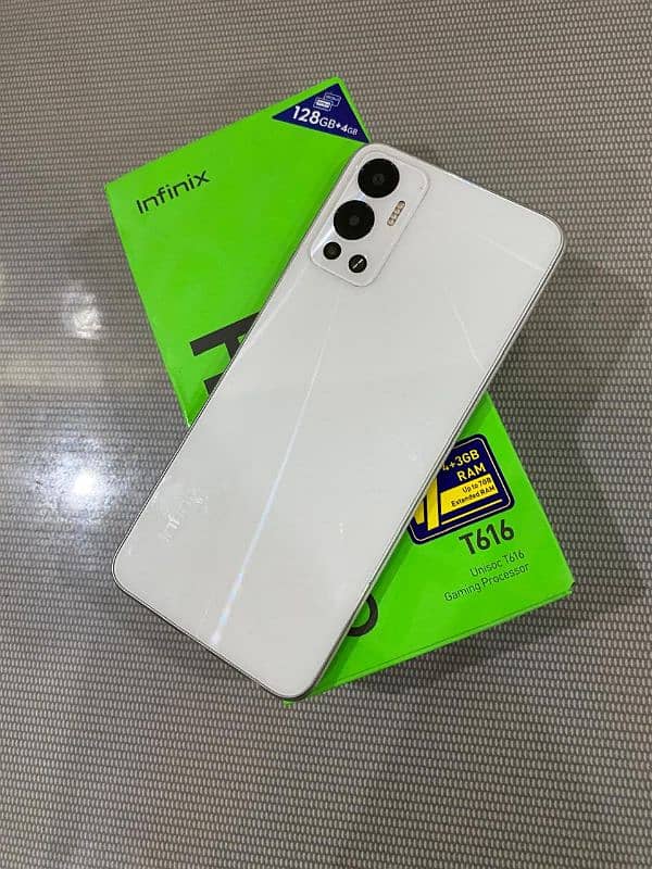 infinix HOT 12  128GB 4