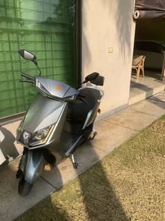 yadea t5 electric scooter